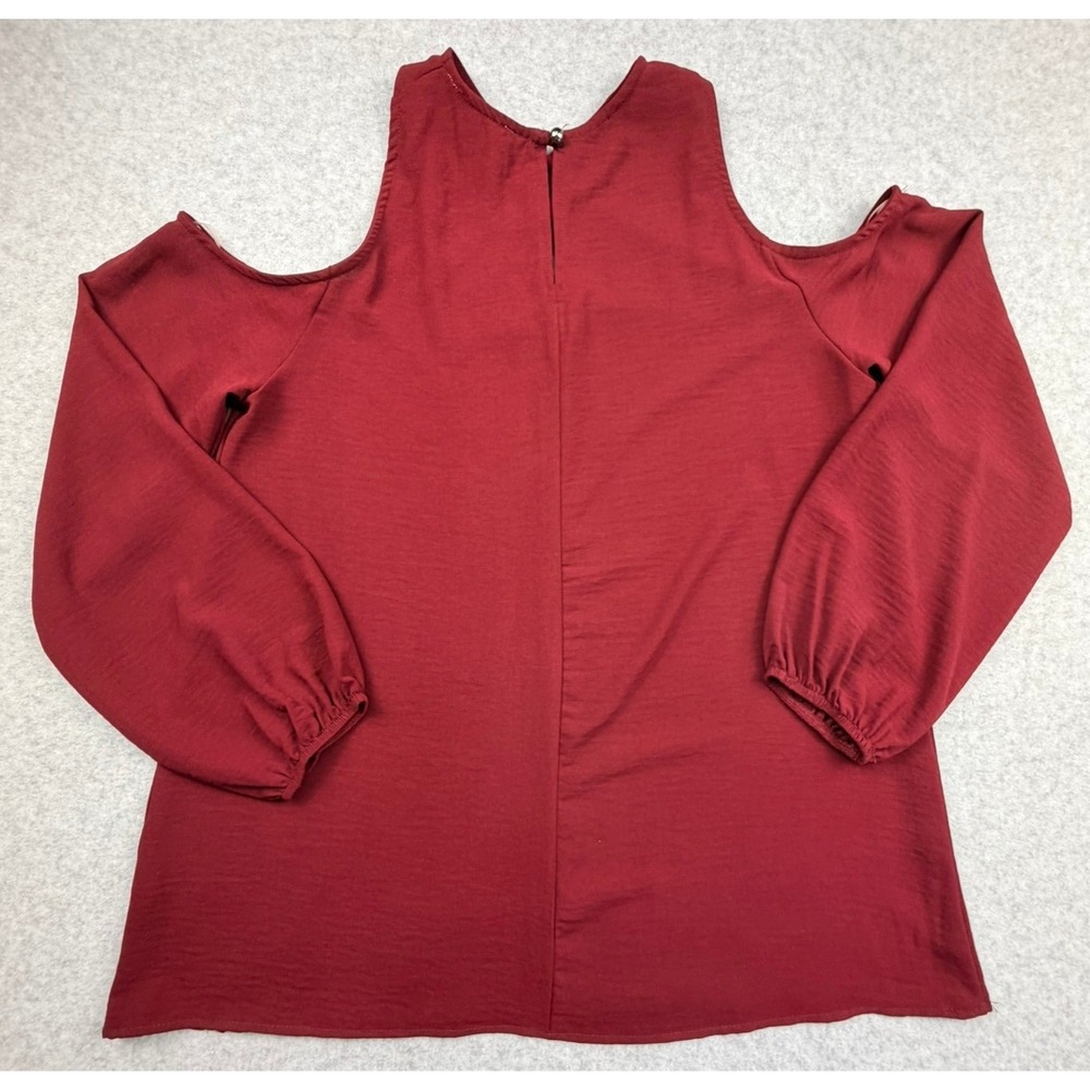 Boutique Cold Shoulder Blouse Burgundy Red Keyhole Halter Top Medium TM6407